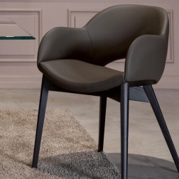 Poltroncina Beetle Struttura Legno Tonin Casa